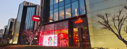“TikTok难民”涌入小红书，旋风马上吹热中国旅游